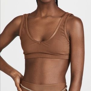 WeWoreWhat Active V Neck Sports Bra XS